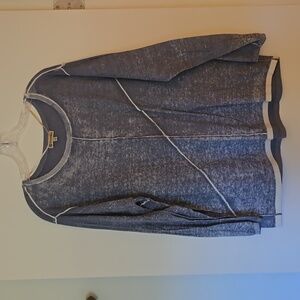 Democracy top. Light weight.